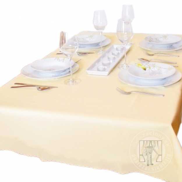 Teflonový obrus vodoodpudivý 80x80 cm krémový