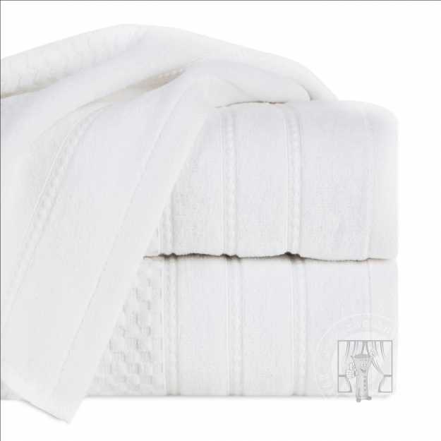 Uterák ADORE 30x50 cm biely 01