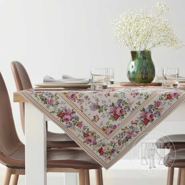 Gobelínový obrus 100x100cm prírodný/kvetinový