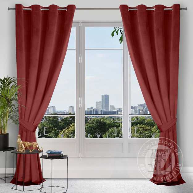 Záves CARMEN na krúžkoch s úchytkou 140x270 cm bordový