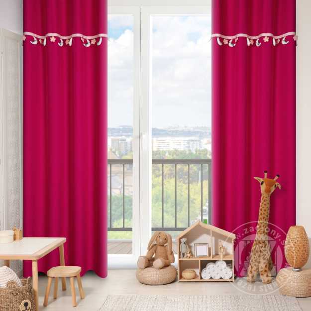  Záves MOON na krúžkoch 140x250cm tmavoružový s mesiačikmi