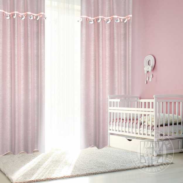 Záclona MOON na krúžkoch 140x250cm ružová s mesiačikmi