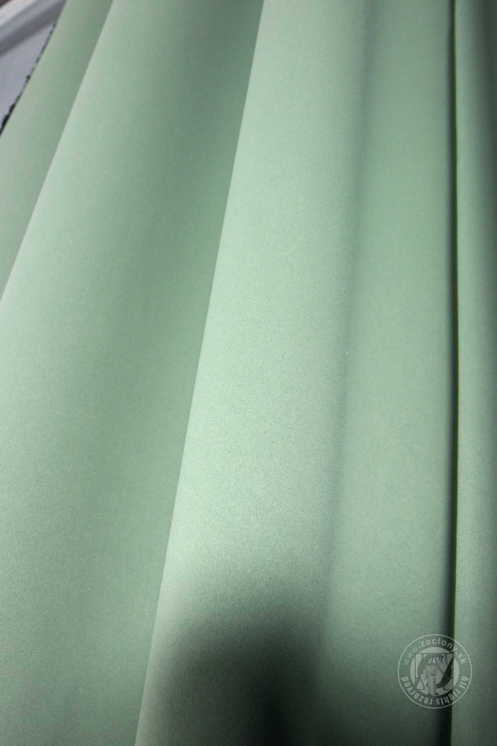 Záves BlackOut 147 mätový