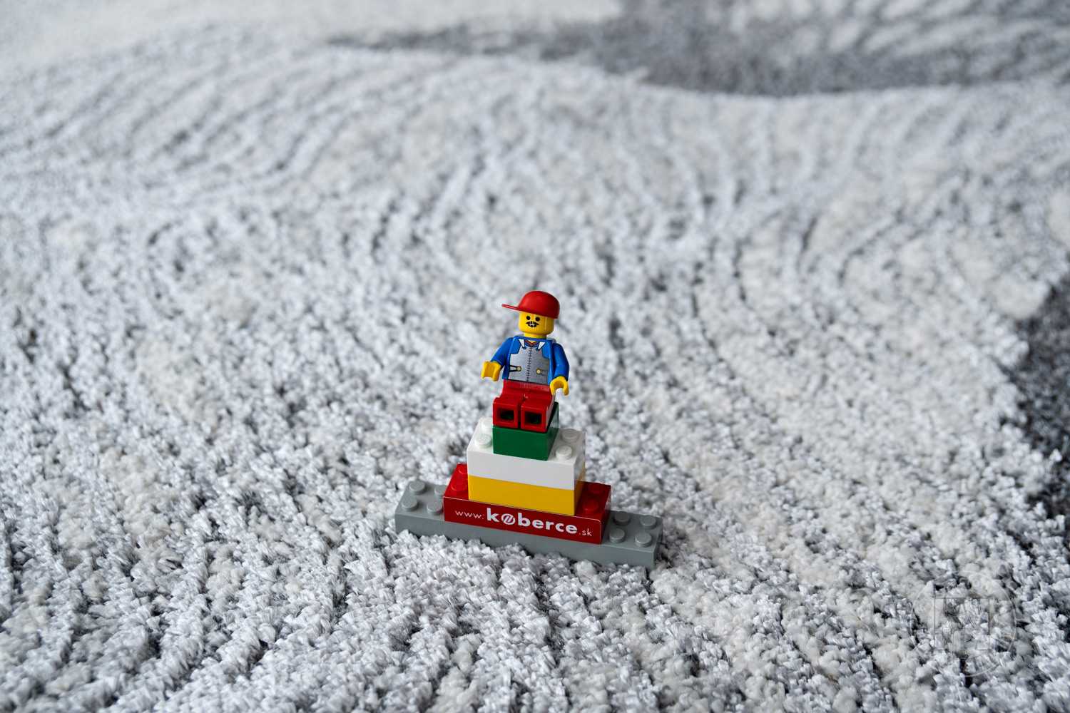 Kusový koberec Marvel 7601 grey