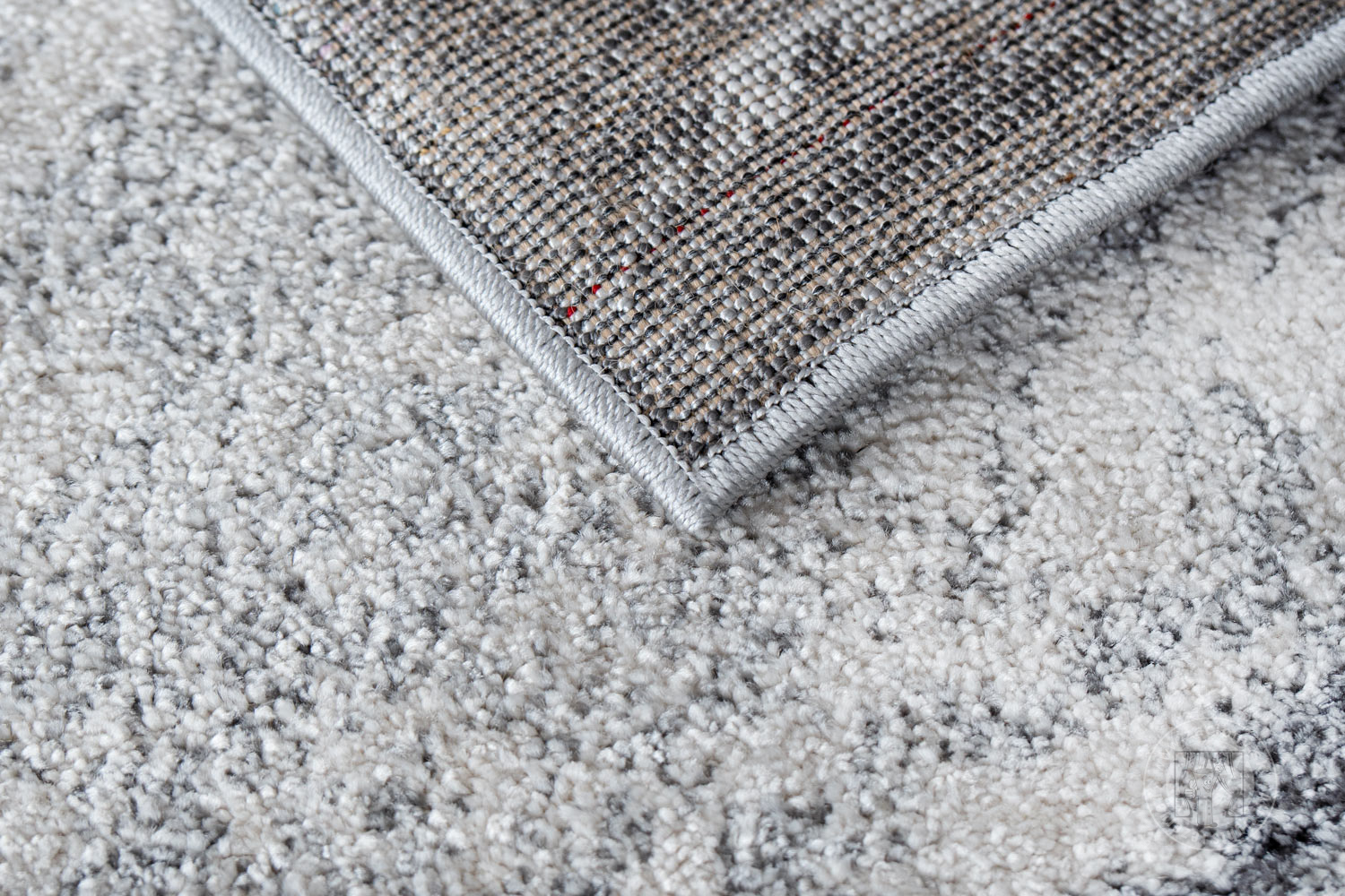 Kusový koberec Marvel 7601 grey