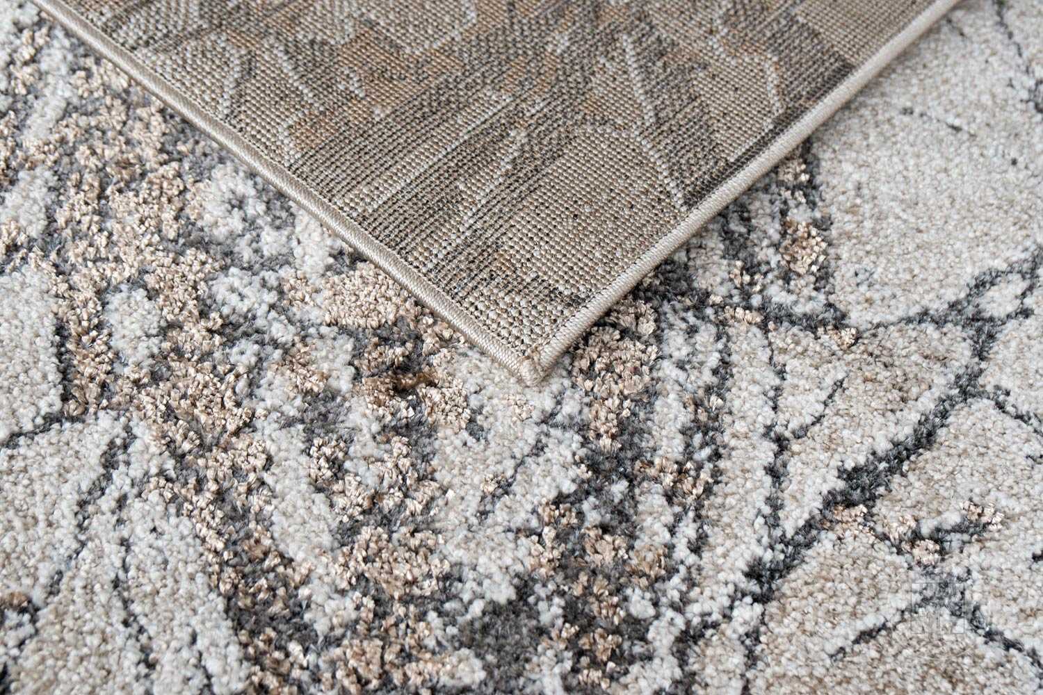 Kusový koberec Marvel 7604 beige