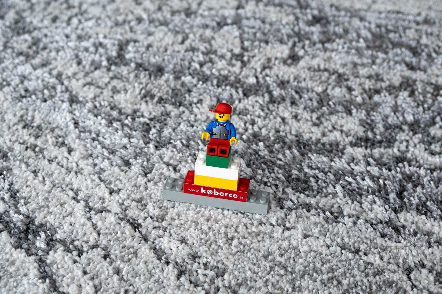 Kusový koberec Marvel 7604 grey