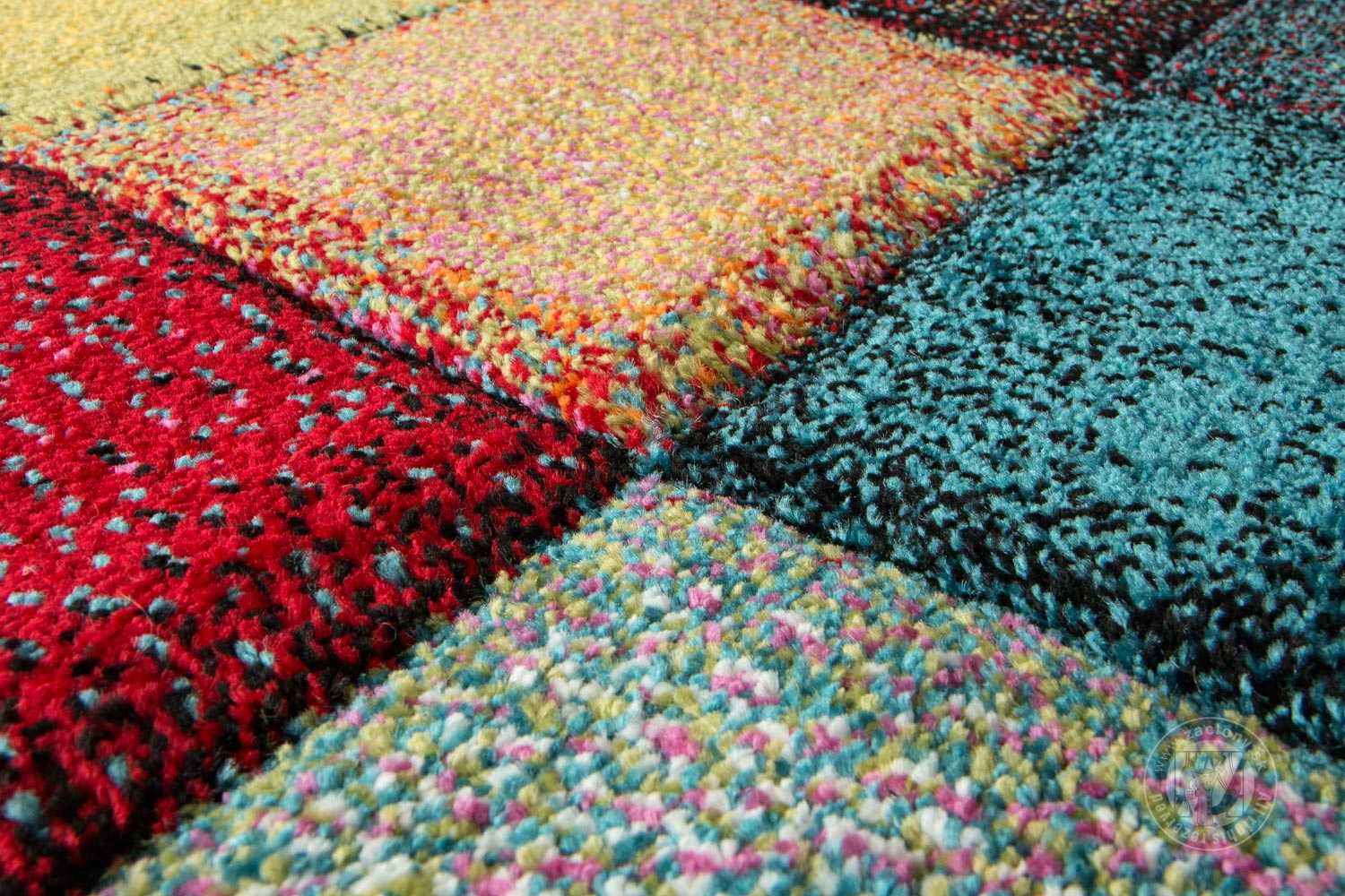 Kusový koberec Diamond 22605/110