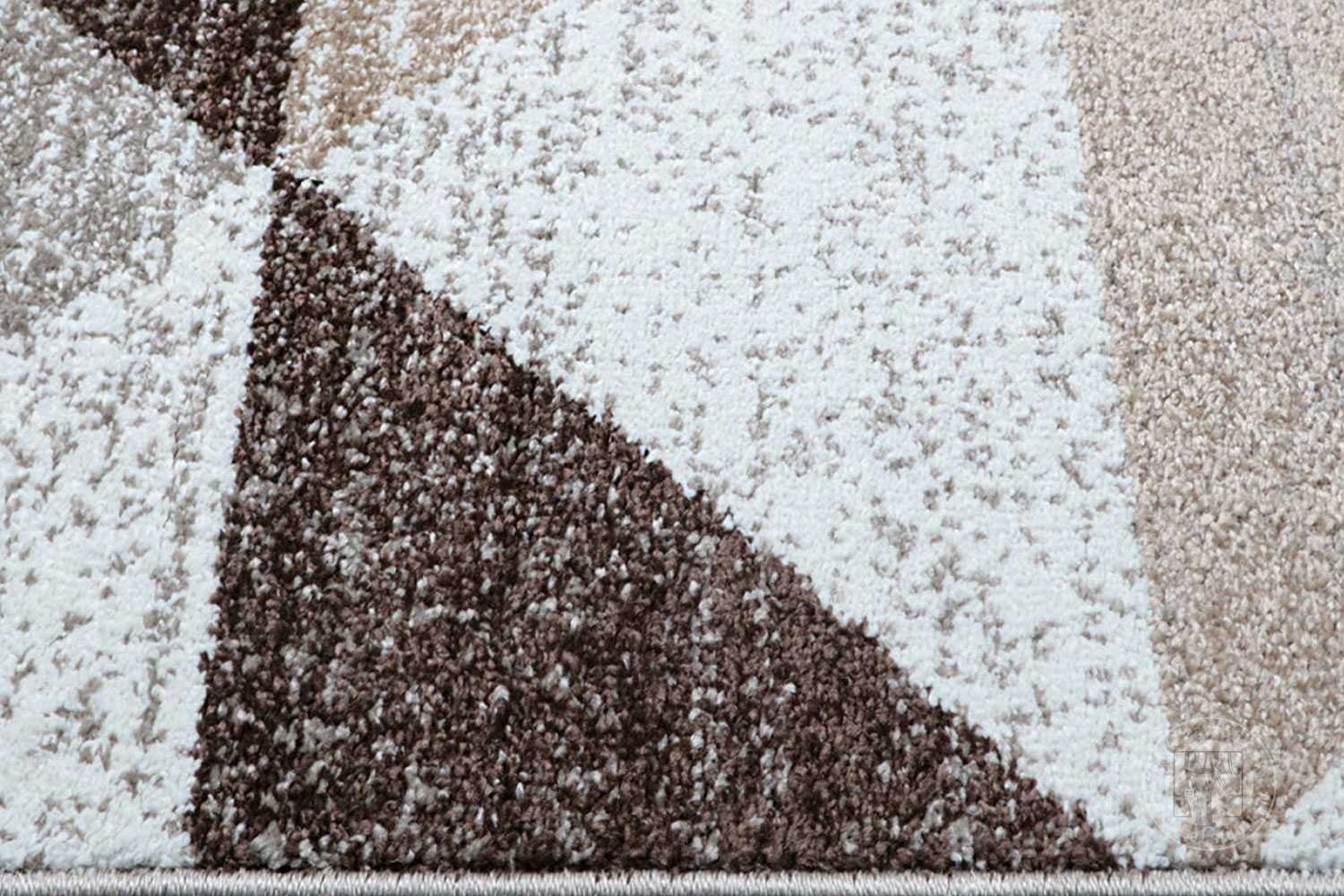 Kusový koberec Calderon 1530A Beige