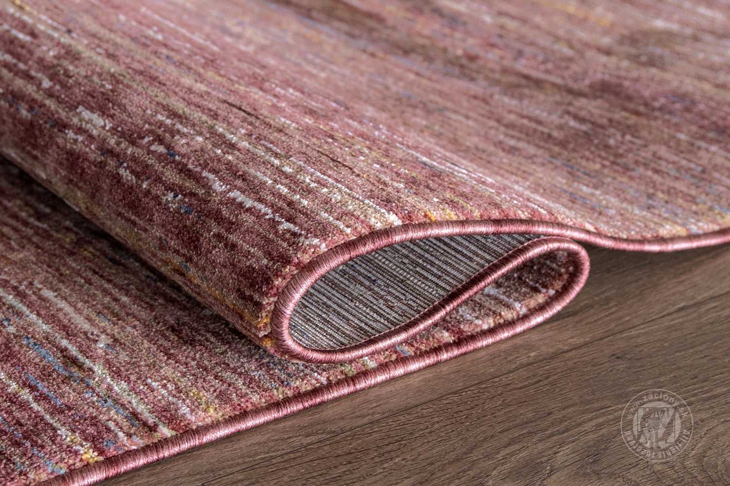 Kusový koberec Palazzo 6980A Red/Red