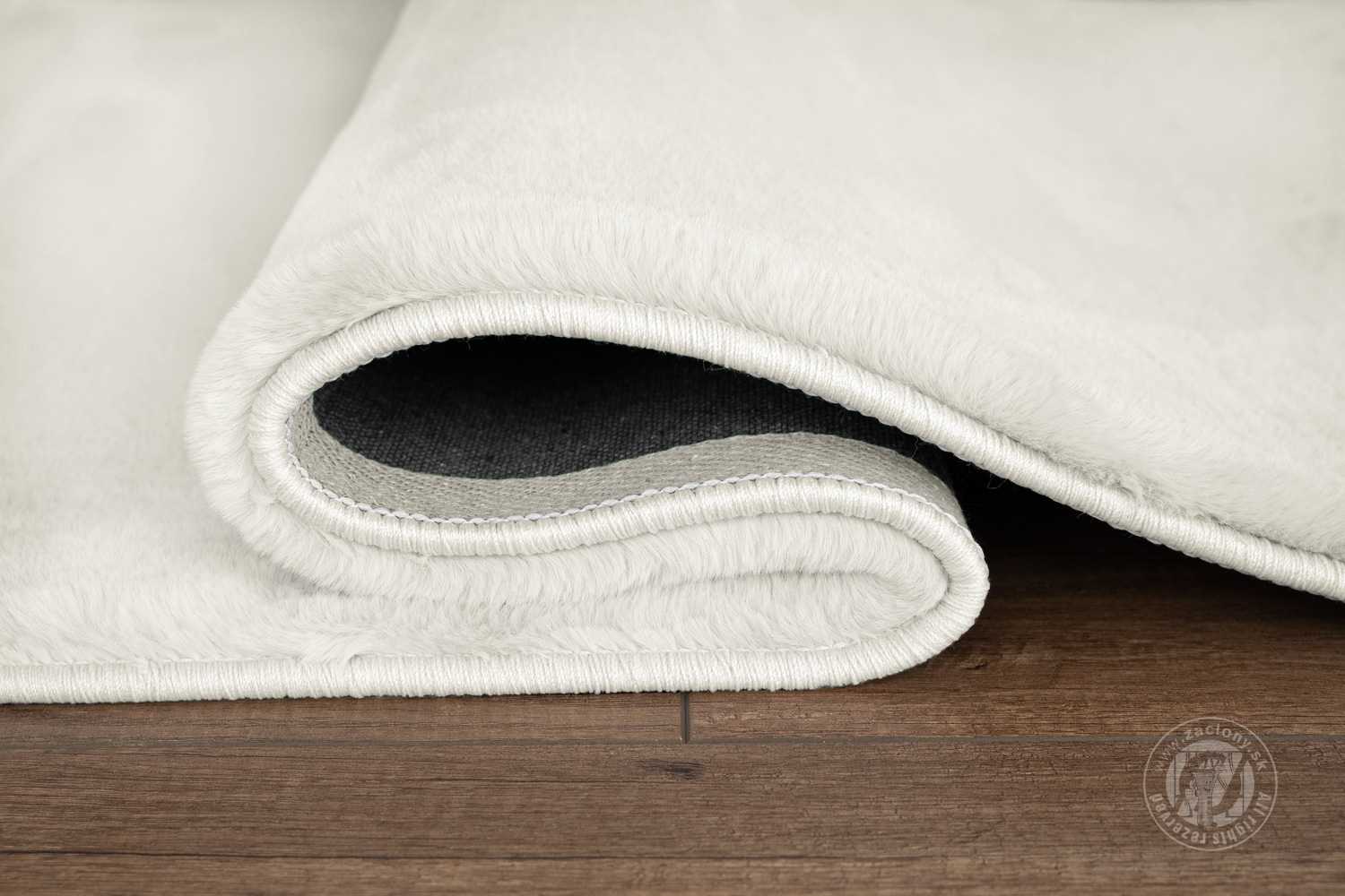 Kusový koberec Rabbit New - Ivory