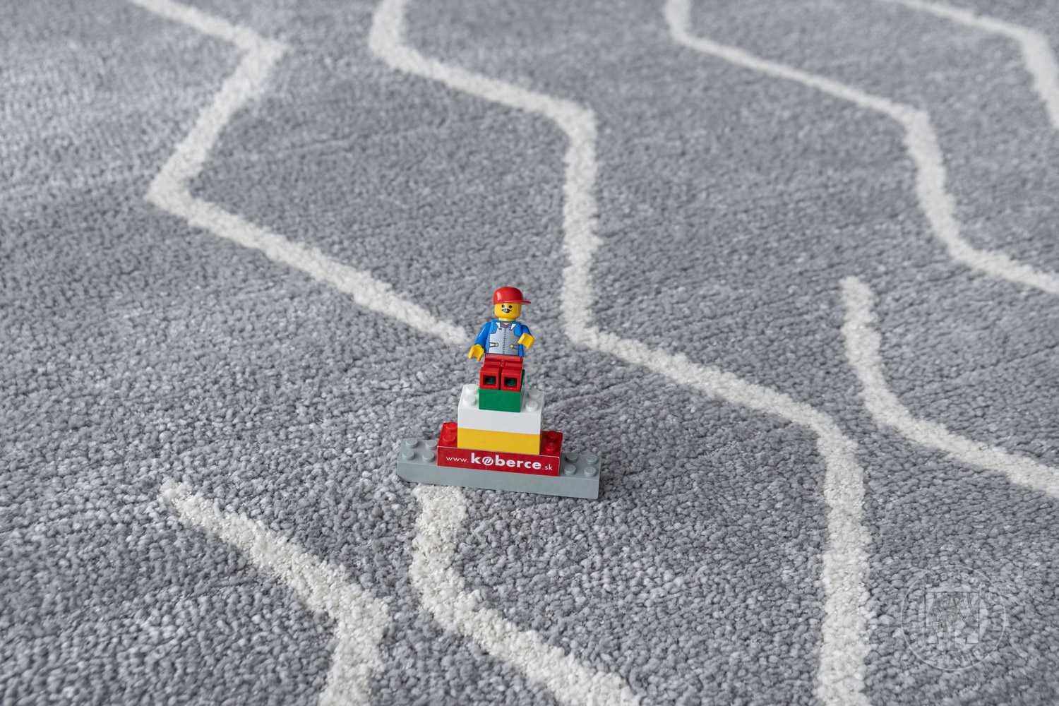 Kusový koberec JONAS 50413 670