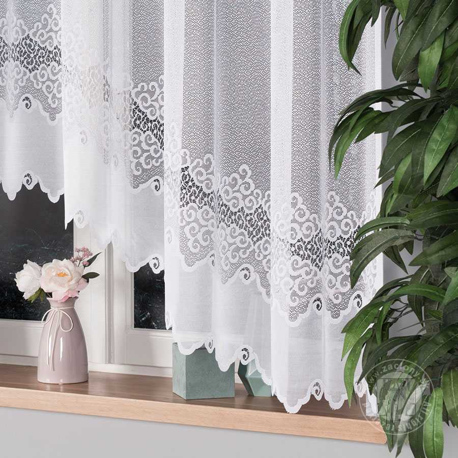 Žakarová záclona MODESTA 017173/001 300x160cm