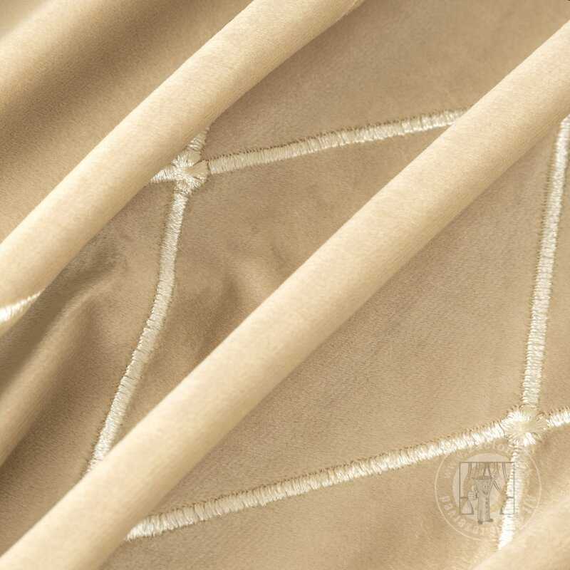 Záves PIERRE CARDIN MARGO na krúžkoch béžový/zlatý 140x250cm