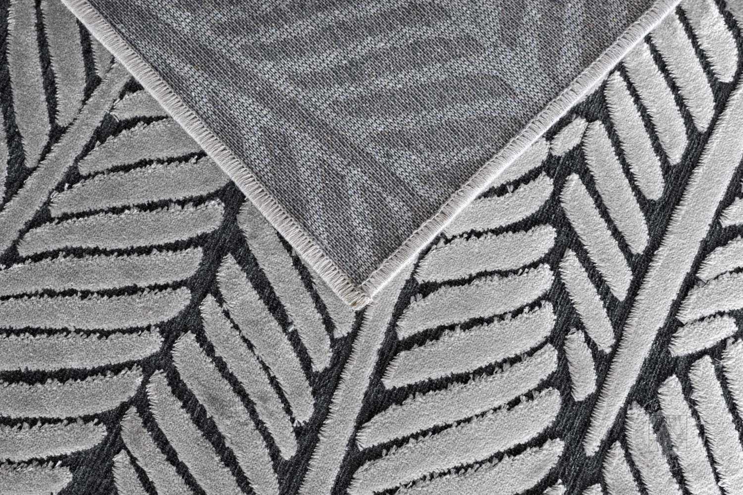 Kusový koberec RAGUSA 1810/27 Anthracite/Silver