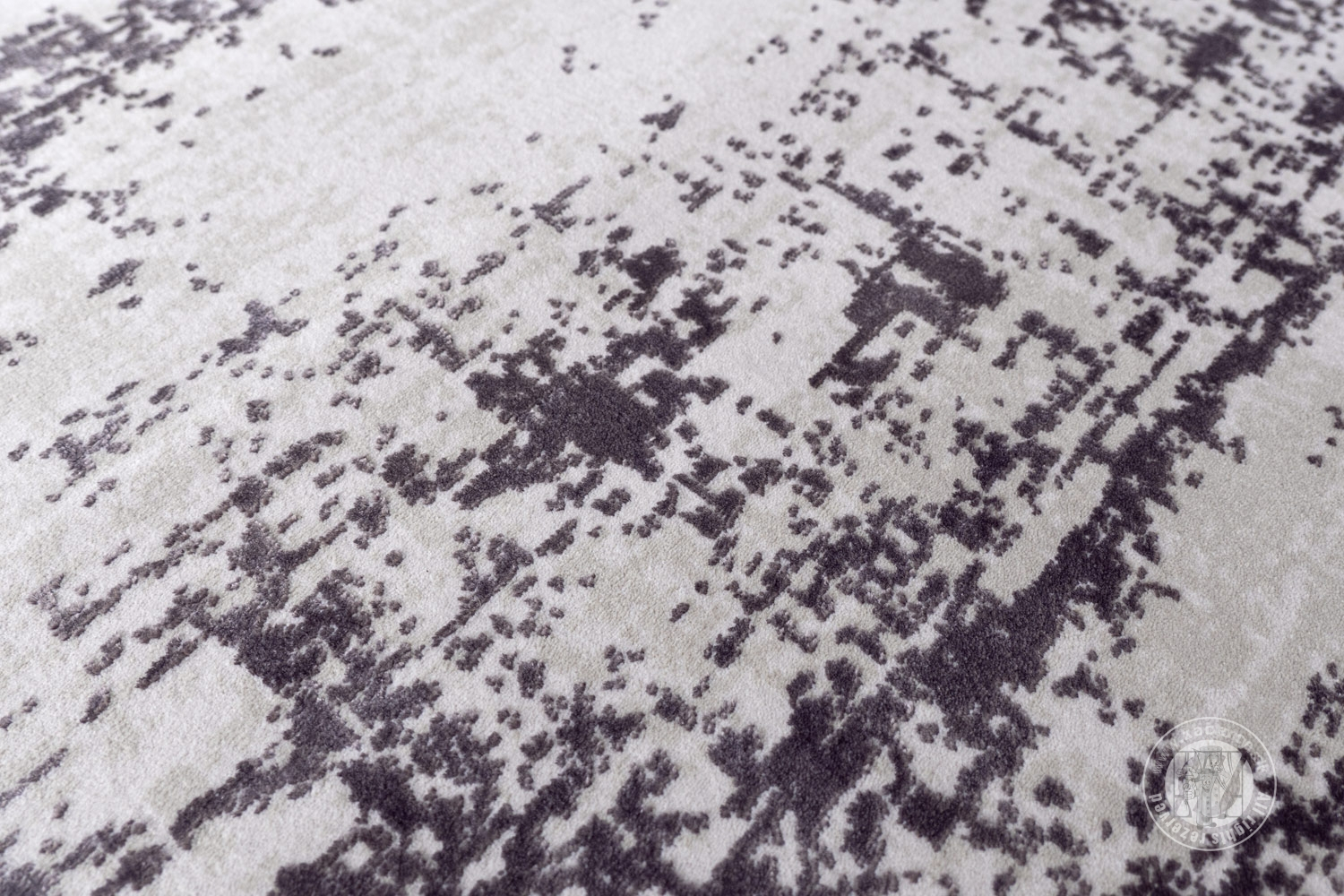 Kusový koberec BAKERO Cordoba dark grey