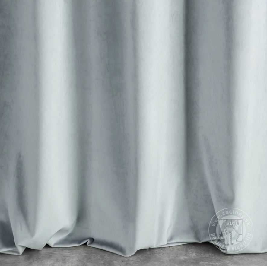 Záves PREMIUM VELVET P277/10 strieborný