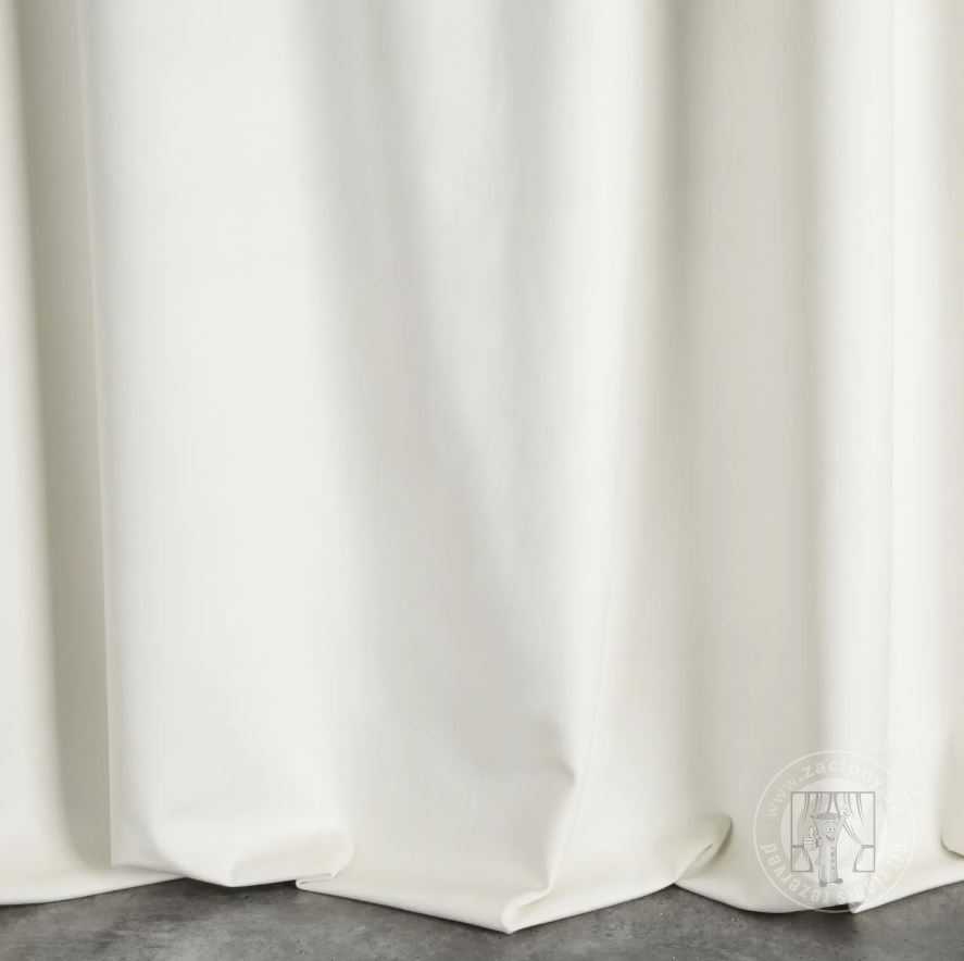 Záves PREMIUM VELVET P277/11 krémový