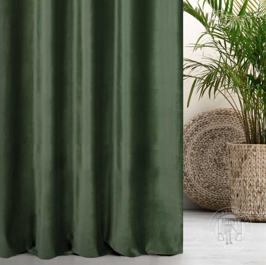 Záves PREMIUM VELVET P277/31 tmavý olivový