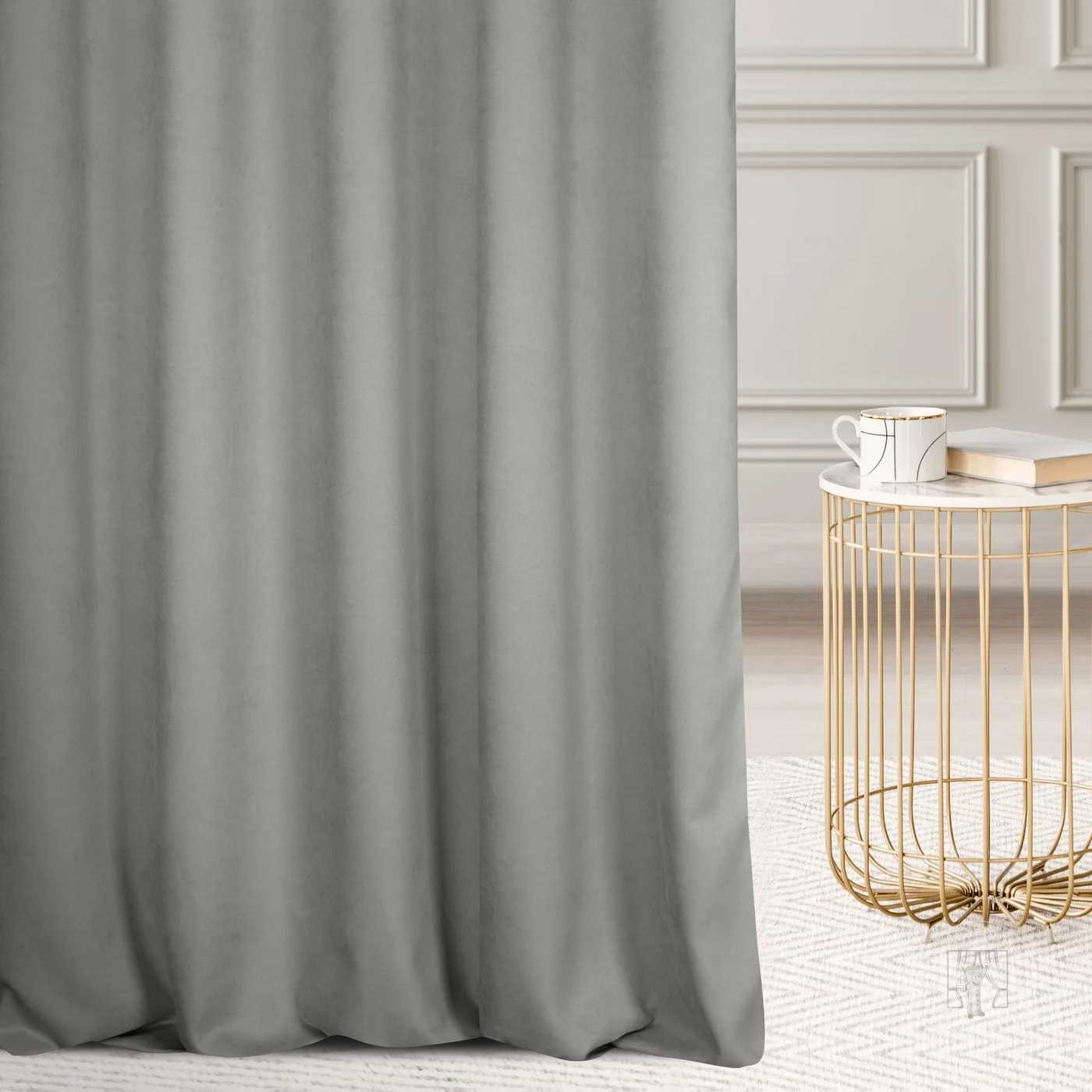 Záves 1403/320 svetlý strieborný