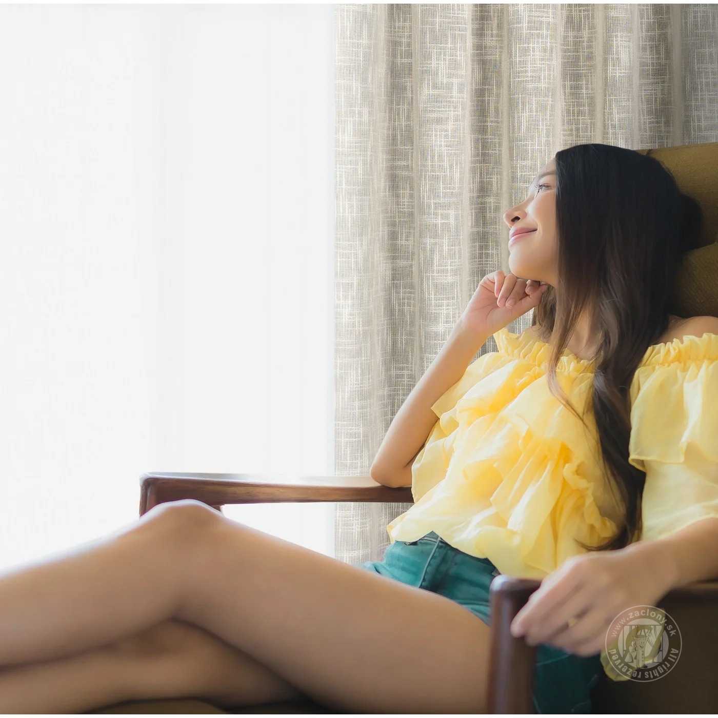 Záves RUBI na páske béžový 140x270cm