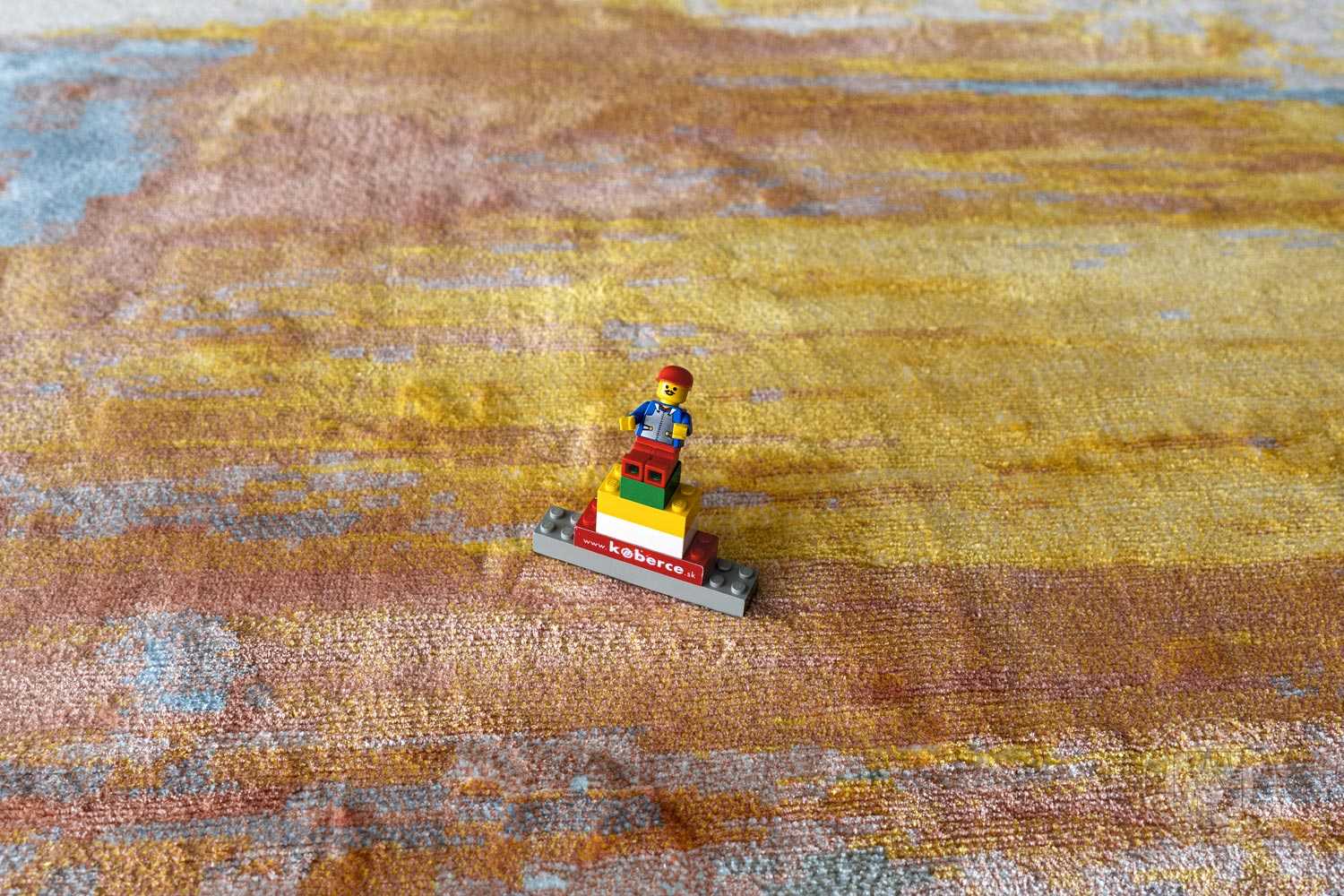 Kusový koberec BLOOM 466 139/AK990