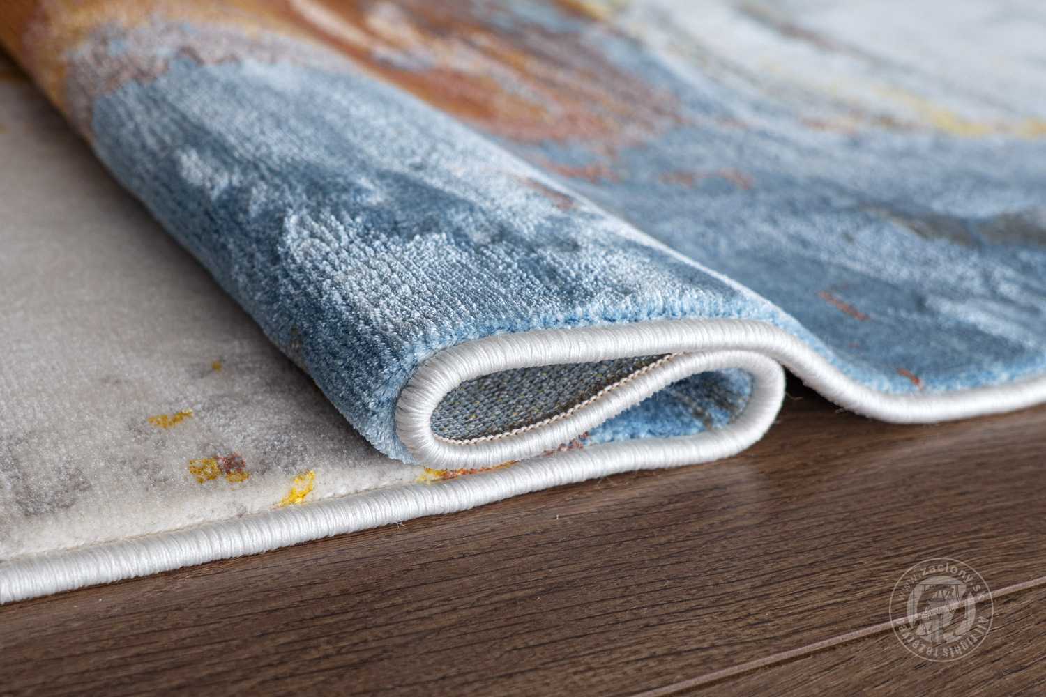 Kusový koberec BLOOM 466 139/AK990