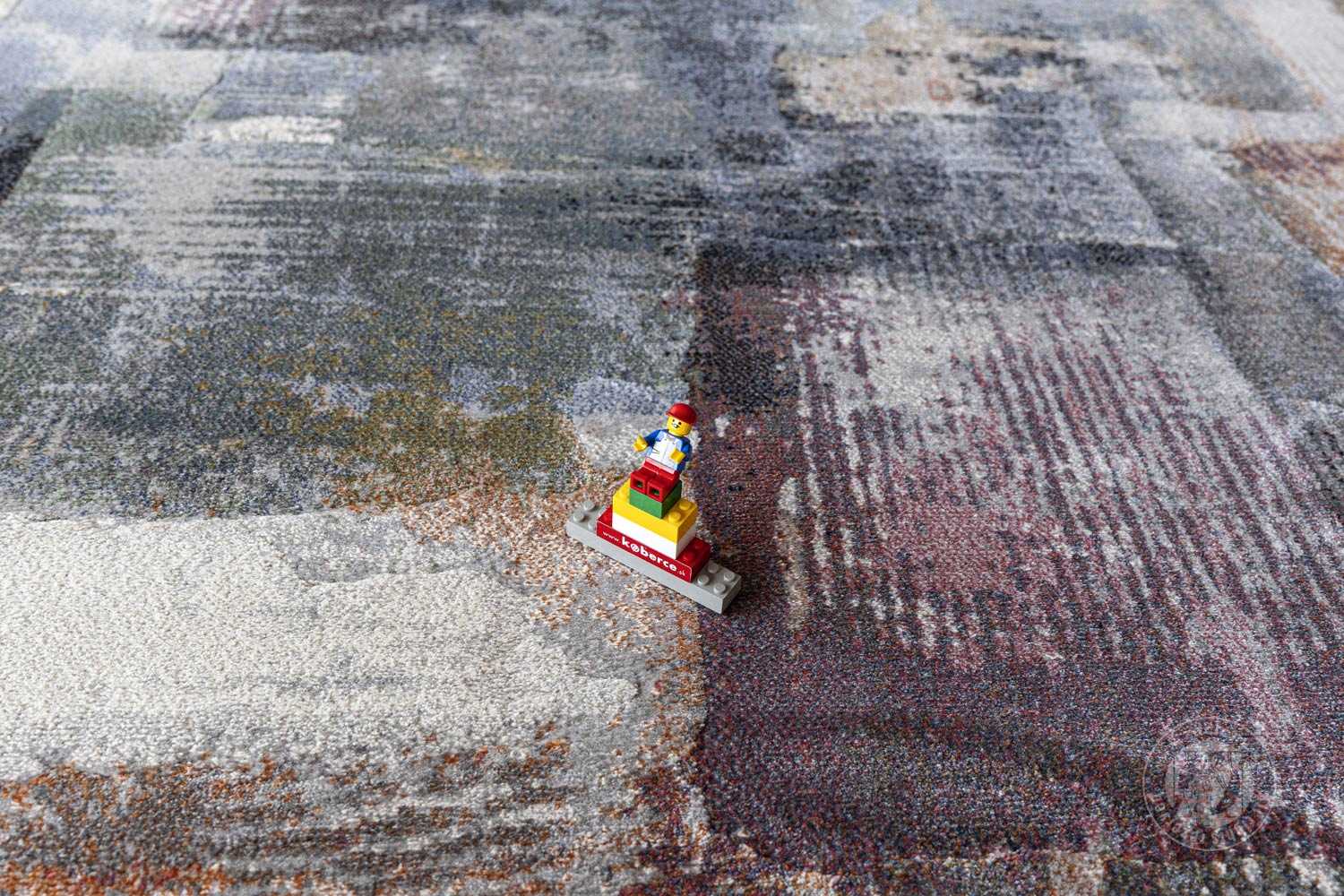 Kusový koberec ARGENTUM 63504/6626