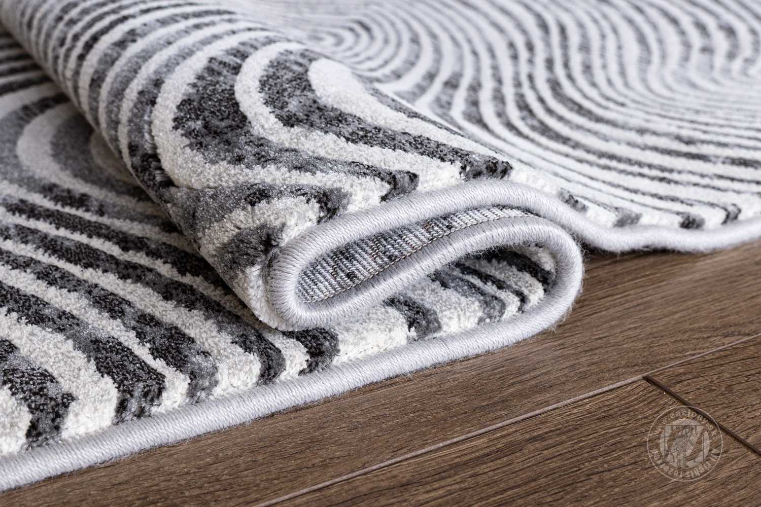 Kusový koberec ARGENTUM 63738/7696