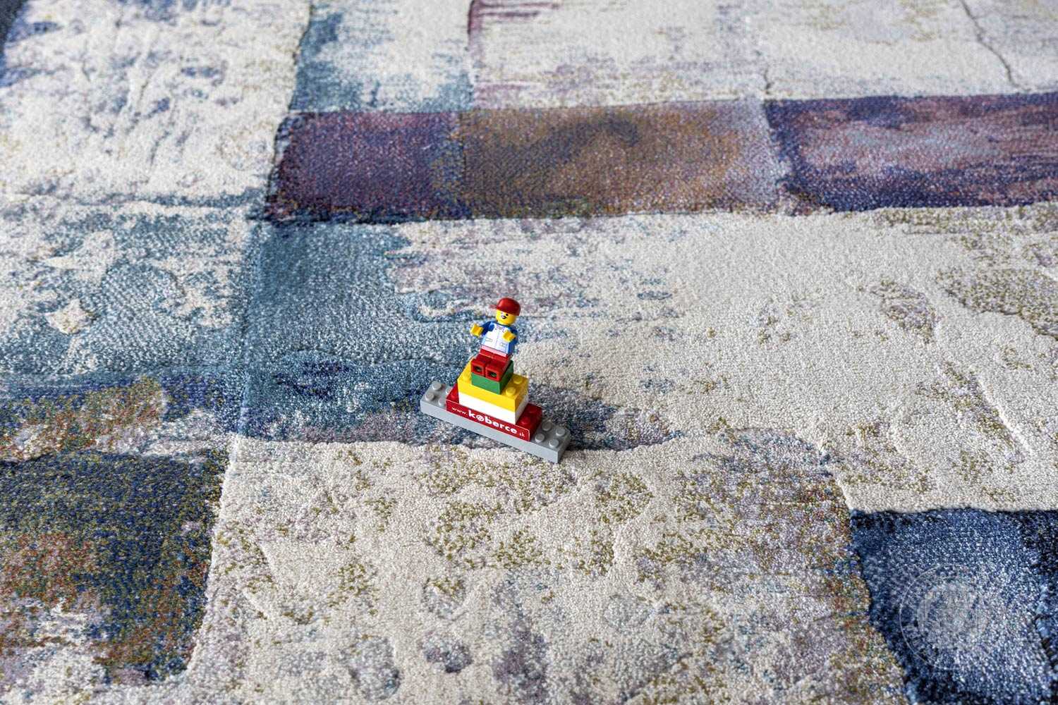 Kusový koberec ARGENTUM 63354/9191