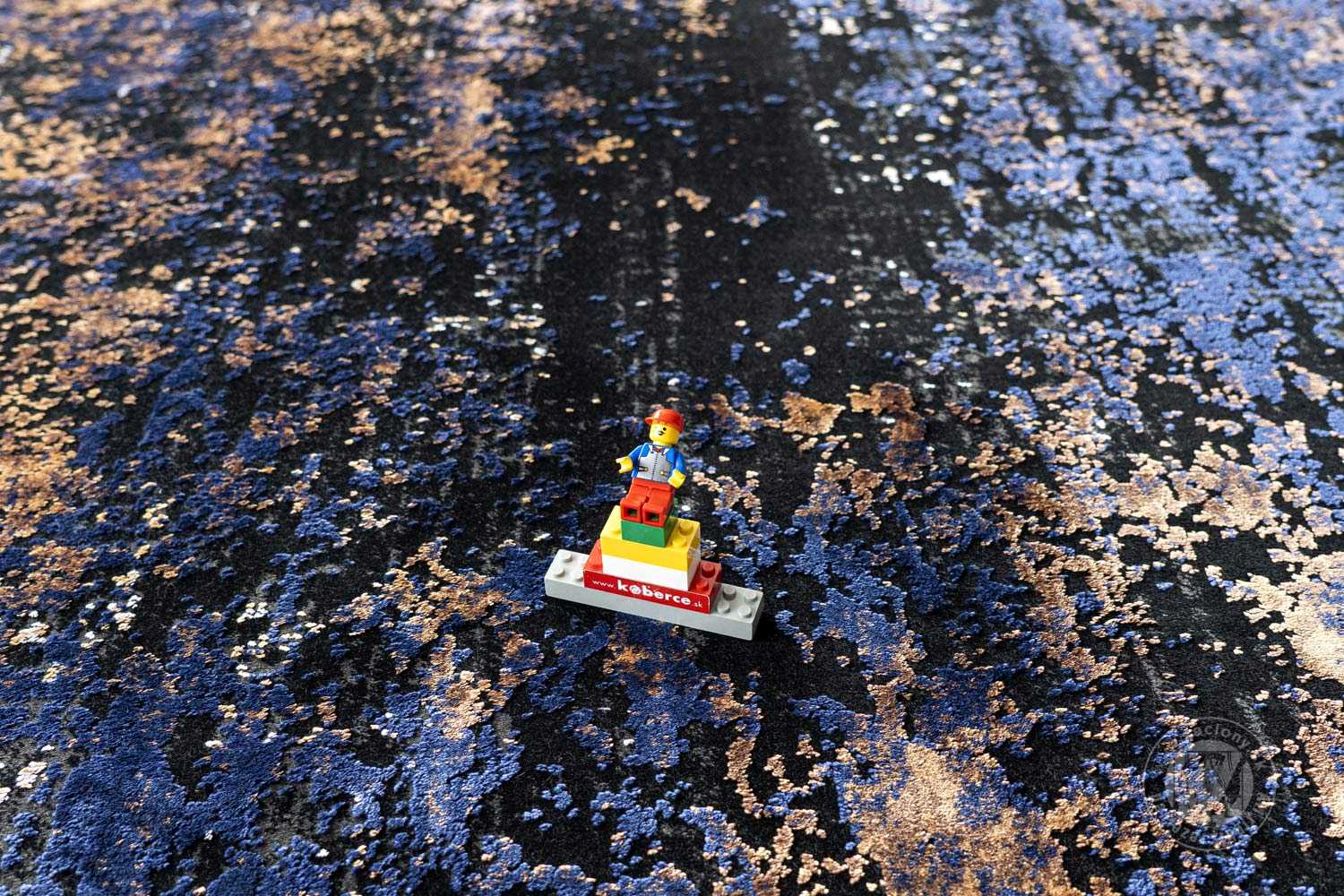 Kusový koberec Pierre Cardin VERSAILLES 901 Multi