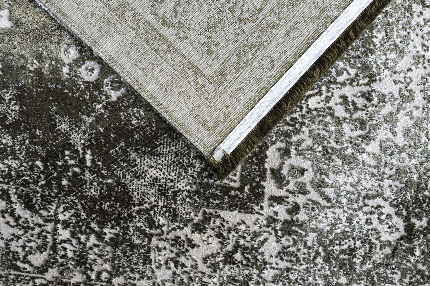 Kusový koberec Pierre Cardin ELYSEE 902 Green