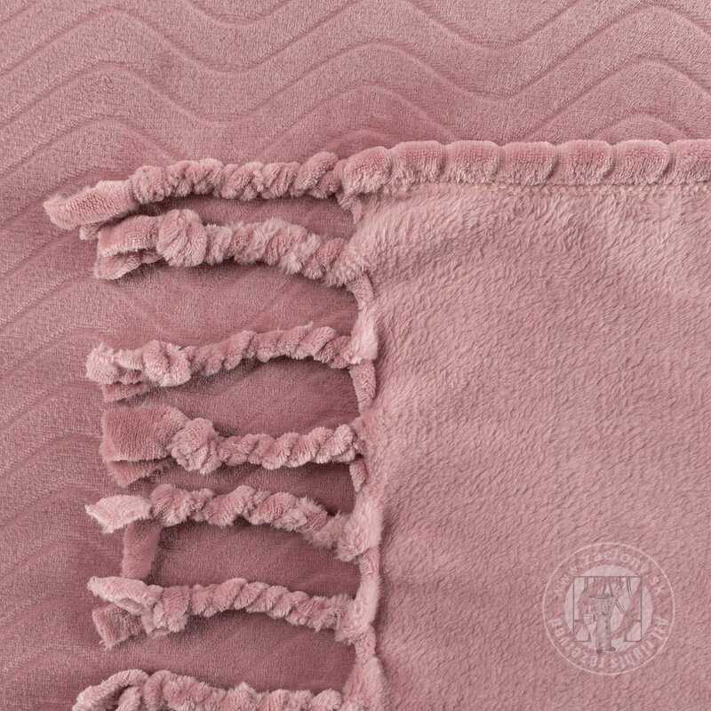 Deka so strapcami EMMA 150x200 cm púdrovo ružová