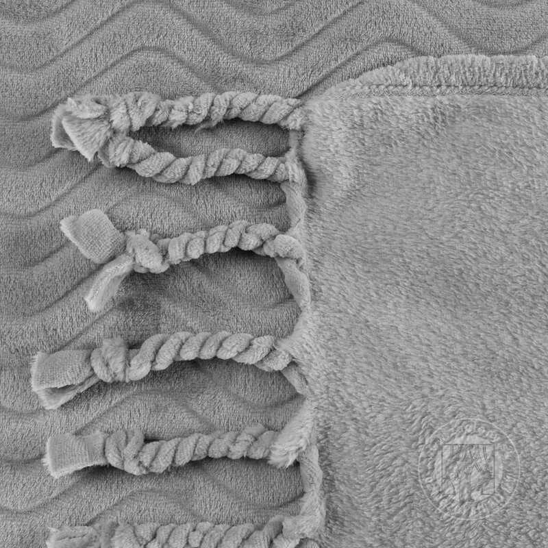 Deka so strapcami EMMA 150x200 cm strieborná