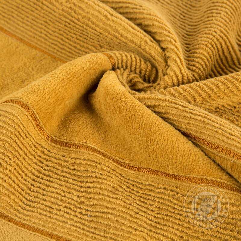 Osuška EMMA 70x140 cm medová 07