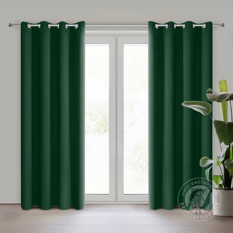 Záves LOGAN na krúžkoch 135x250cm tmavozelený