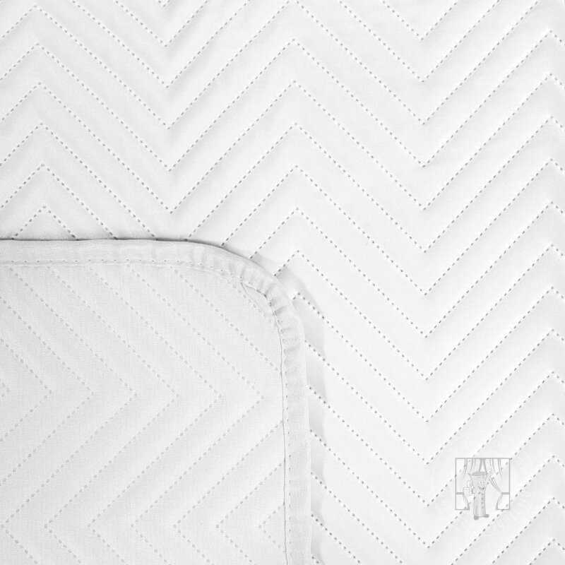 Zamatový prehoz na posteľ SOFIA 220x240 cm biely