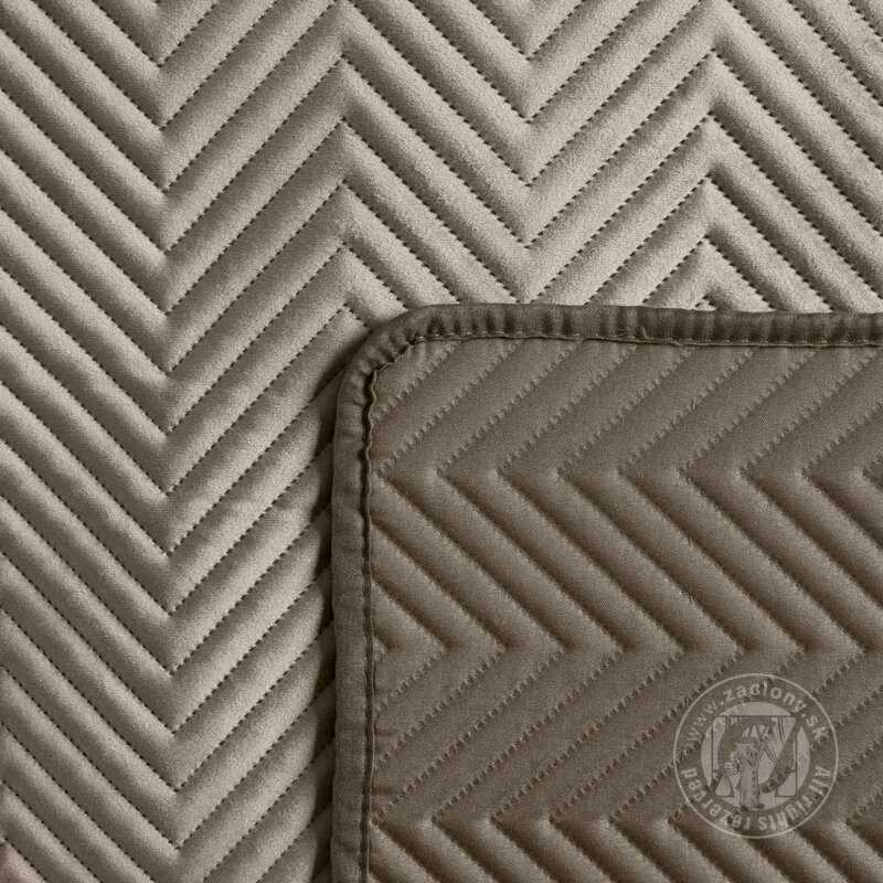 Zamatový prehoz na posteľ SOFIA 200x220 cm hnedý