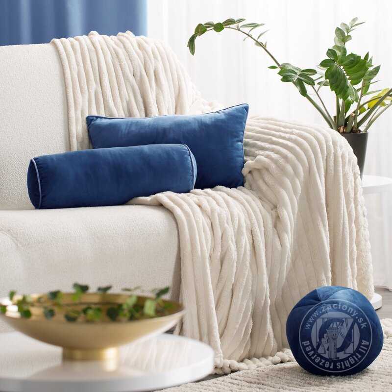 Vankúš valec GAJA5 s lemovaním 15x45 cm granátový