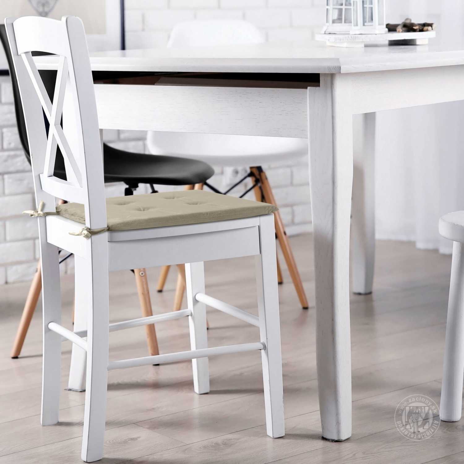 Podsedák GAJA 40x40 cm svetlobéžový