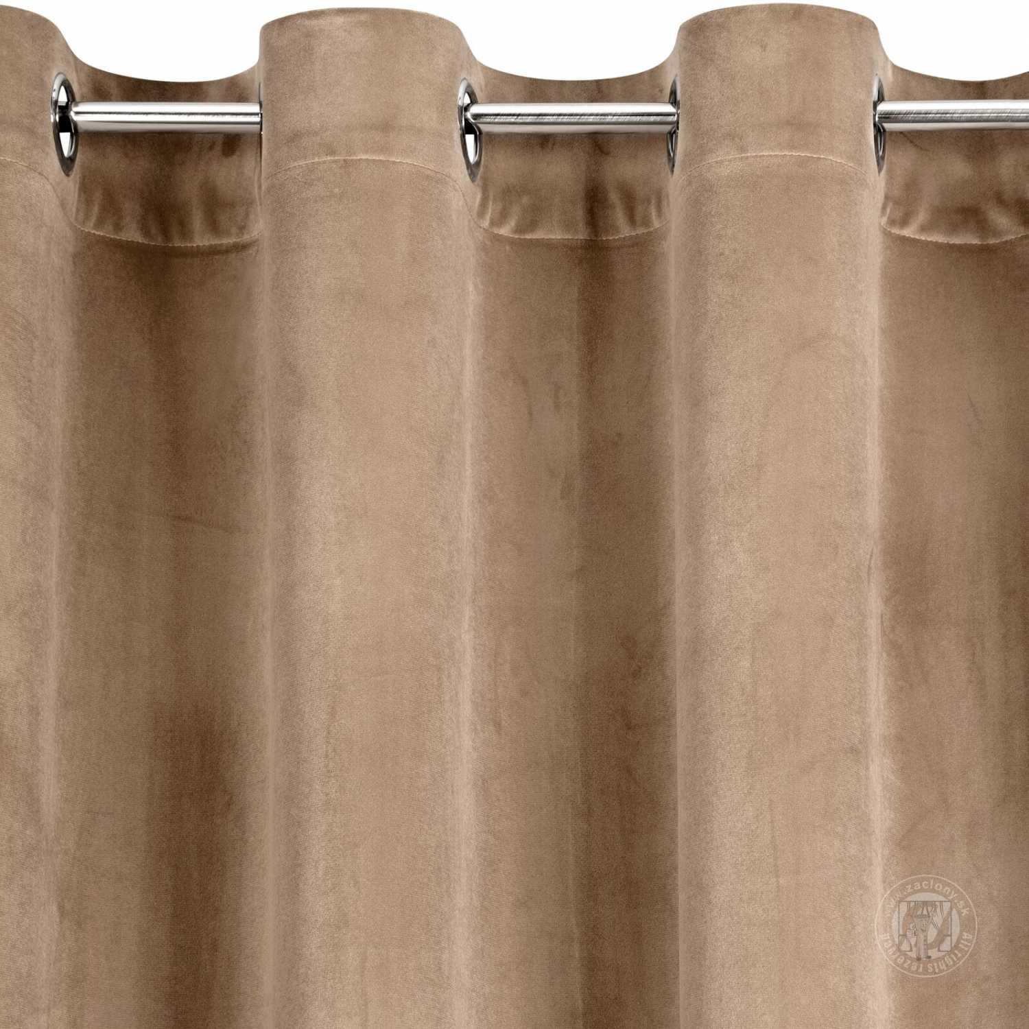 Záves MELANIE na krúžkoch tmavobéžový 140x250 cm