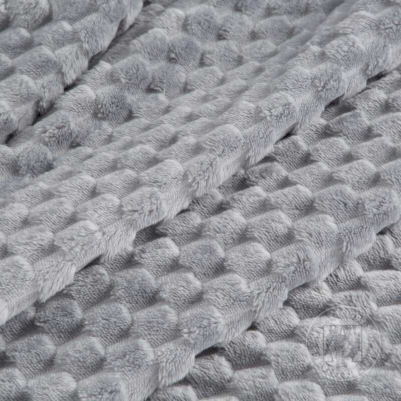 Deka z mikroflanelu CINDY6 200x220cm strieborná