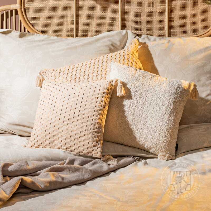 Obliečka na vankúš so strapcami SEVILLE 60x60cm béžová