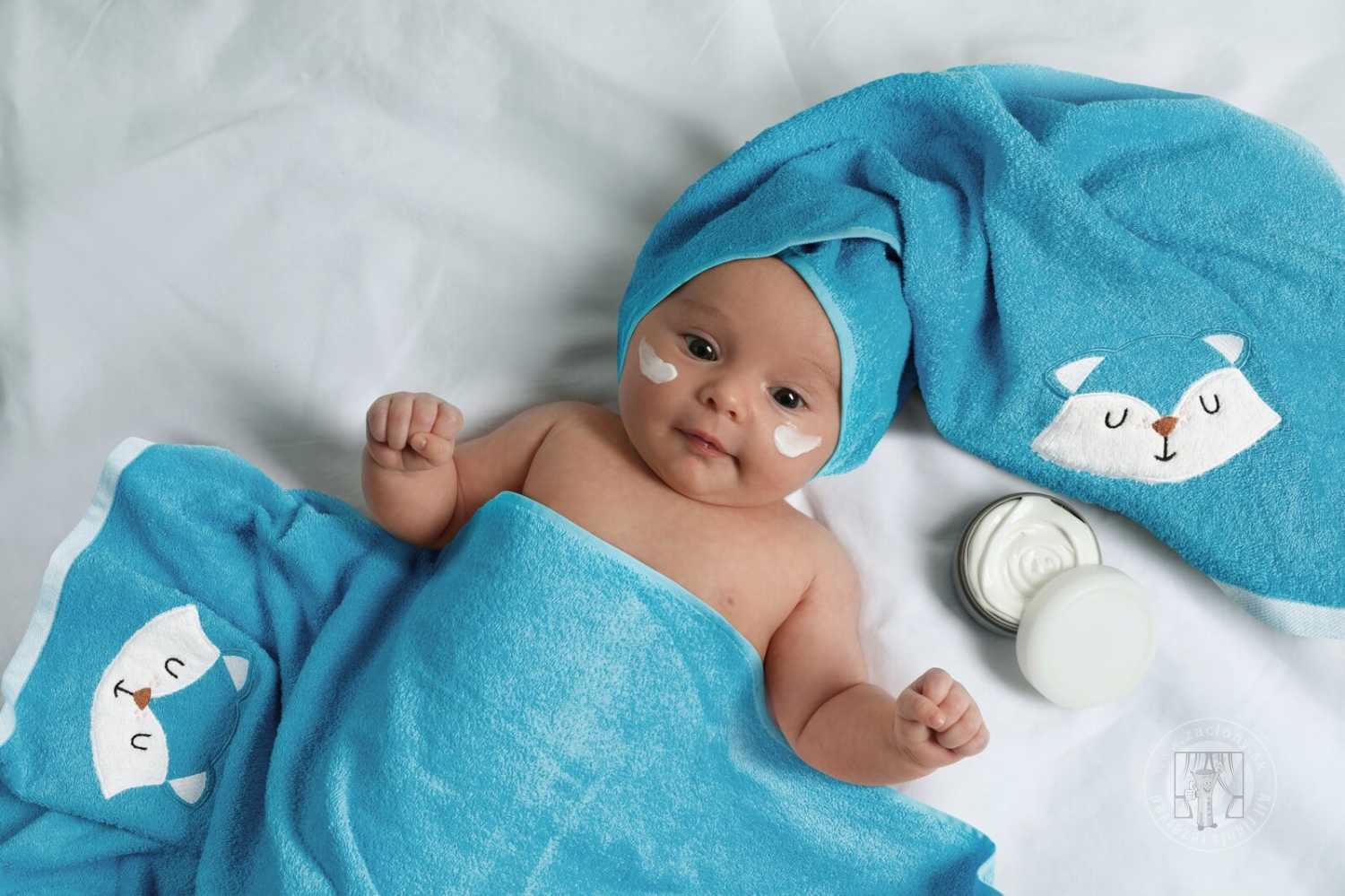 Detská osuška s kapucňou BABY 100x100cm modrá s líškou