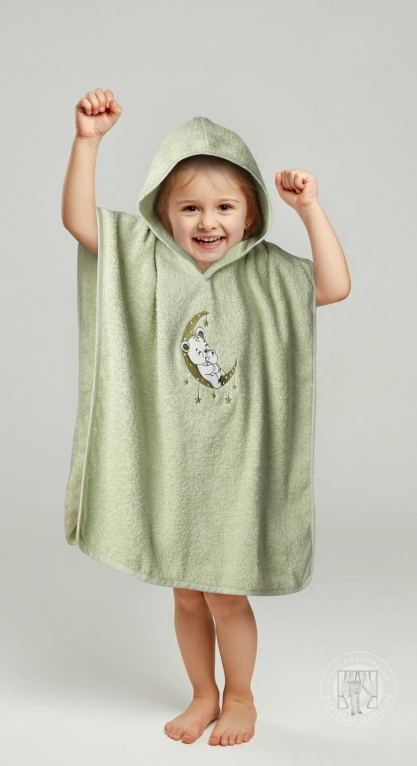 Detské pončo s kapucňou BABY 60x120cm zelené s medvedíkom
