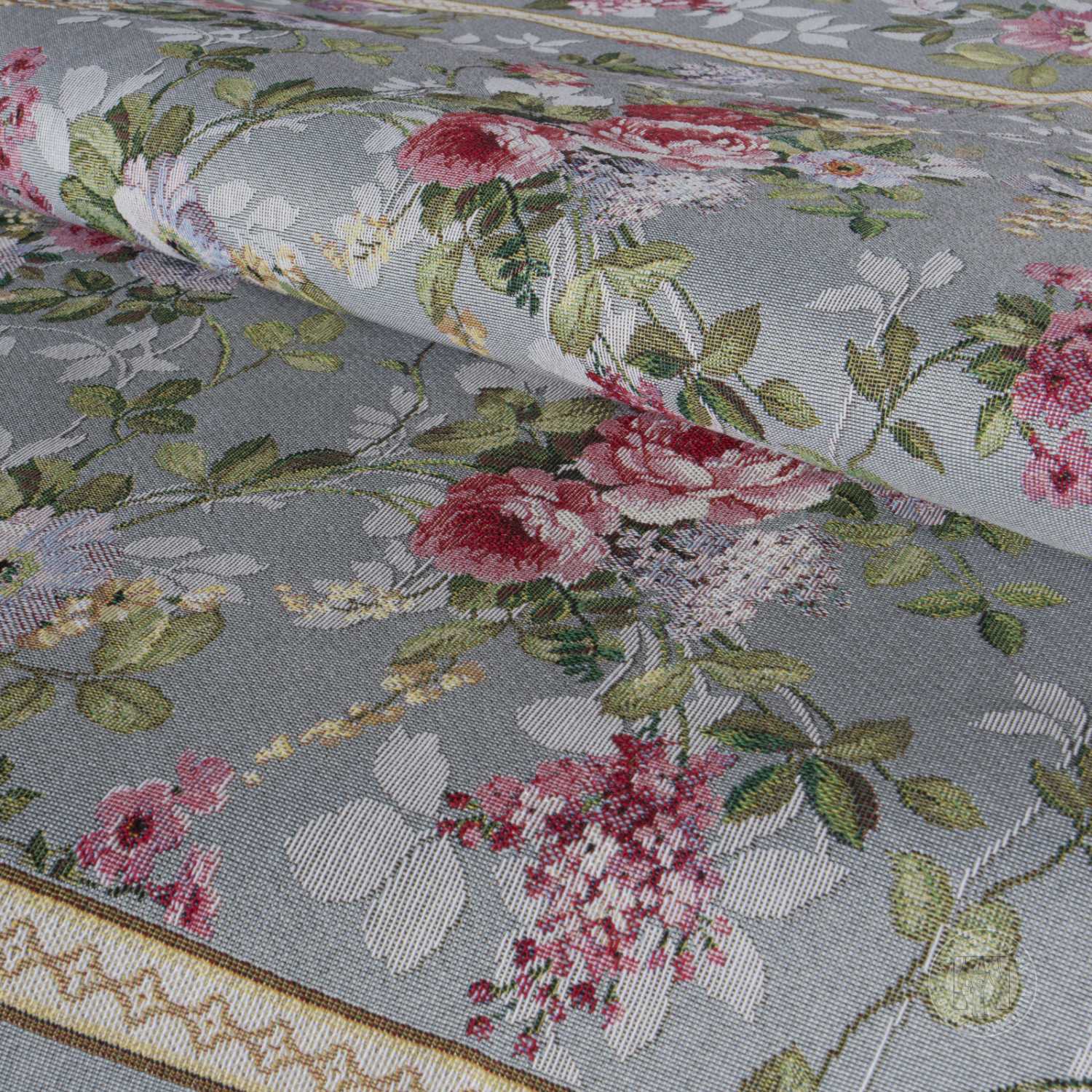 Gobelínový obrus 140x180cm sivý/kvetinový