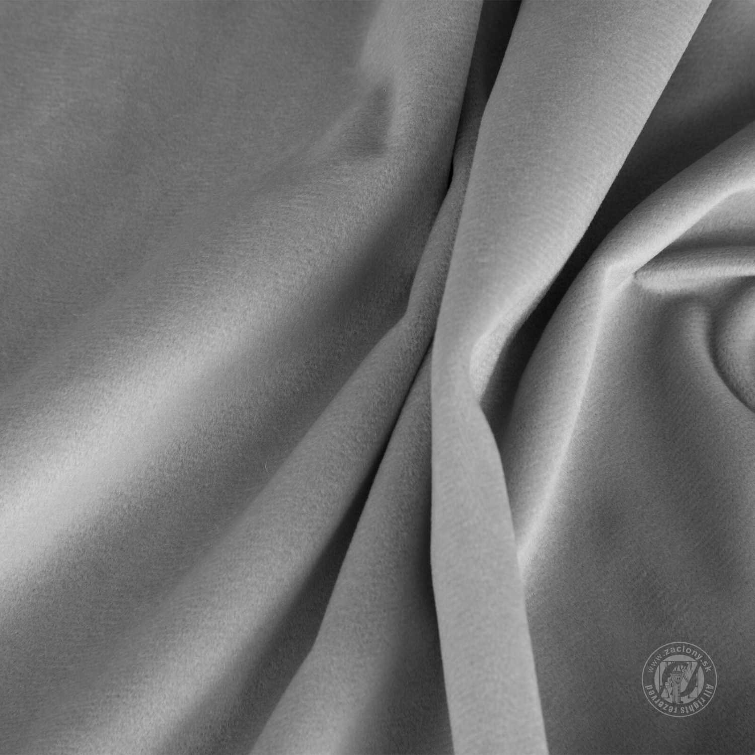 Záves CARMEN na krúžkoch s úchytkou 140x270 cm sivý