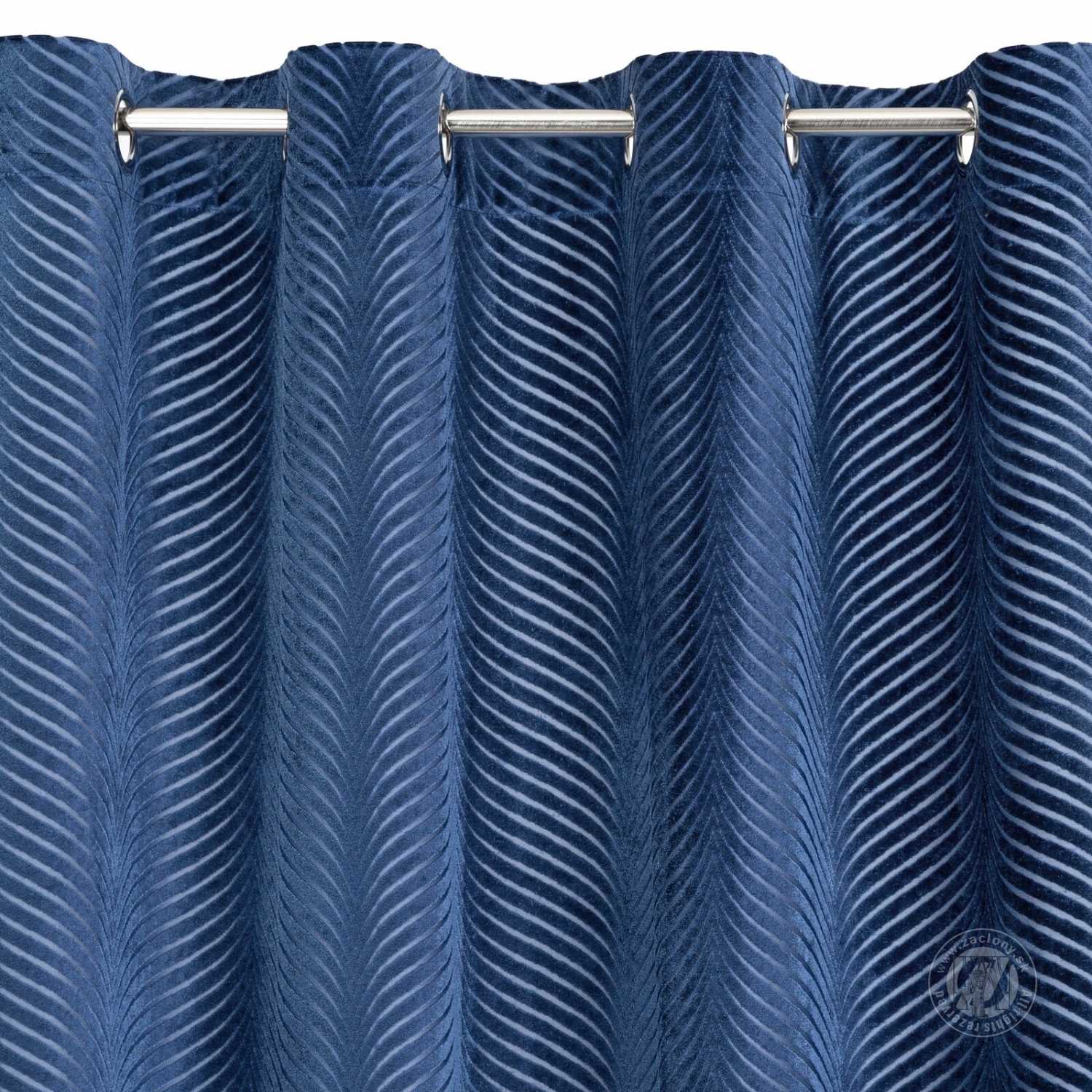 Záves LUSSI na krúžkoch 140x250 cm granátový