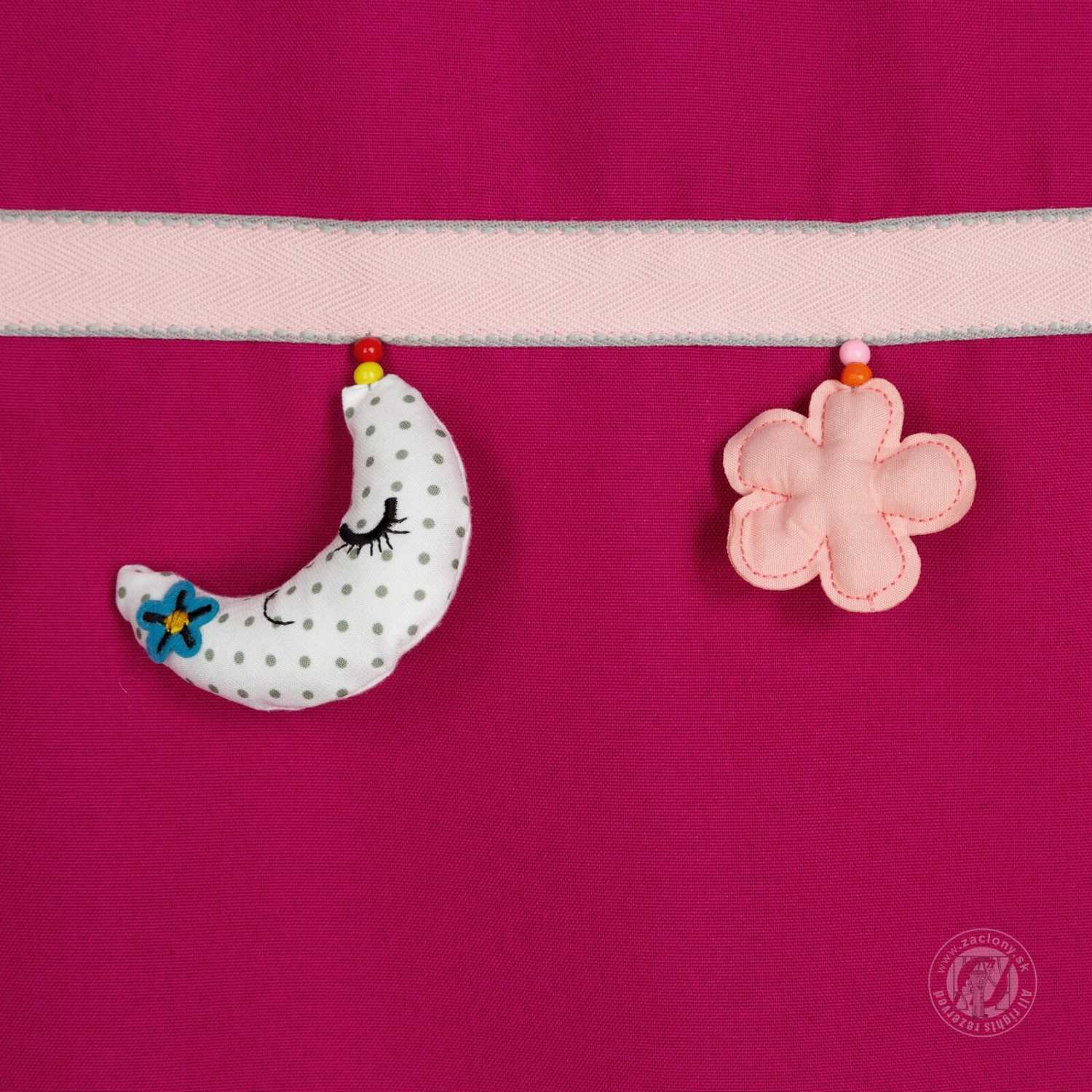 Záves MOON na krúžkoch 140x250cm tmavoružový s mesiačikmi