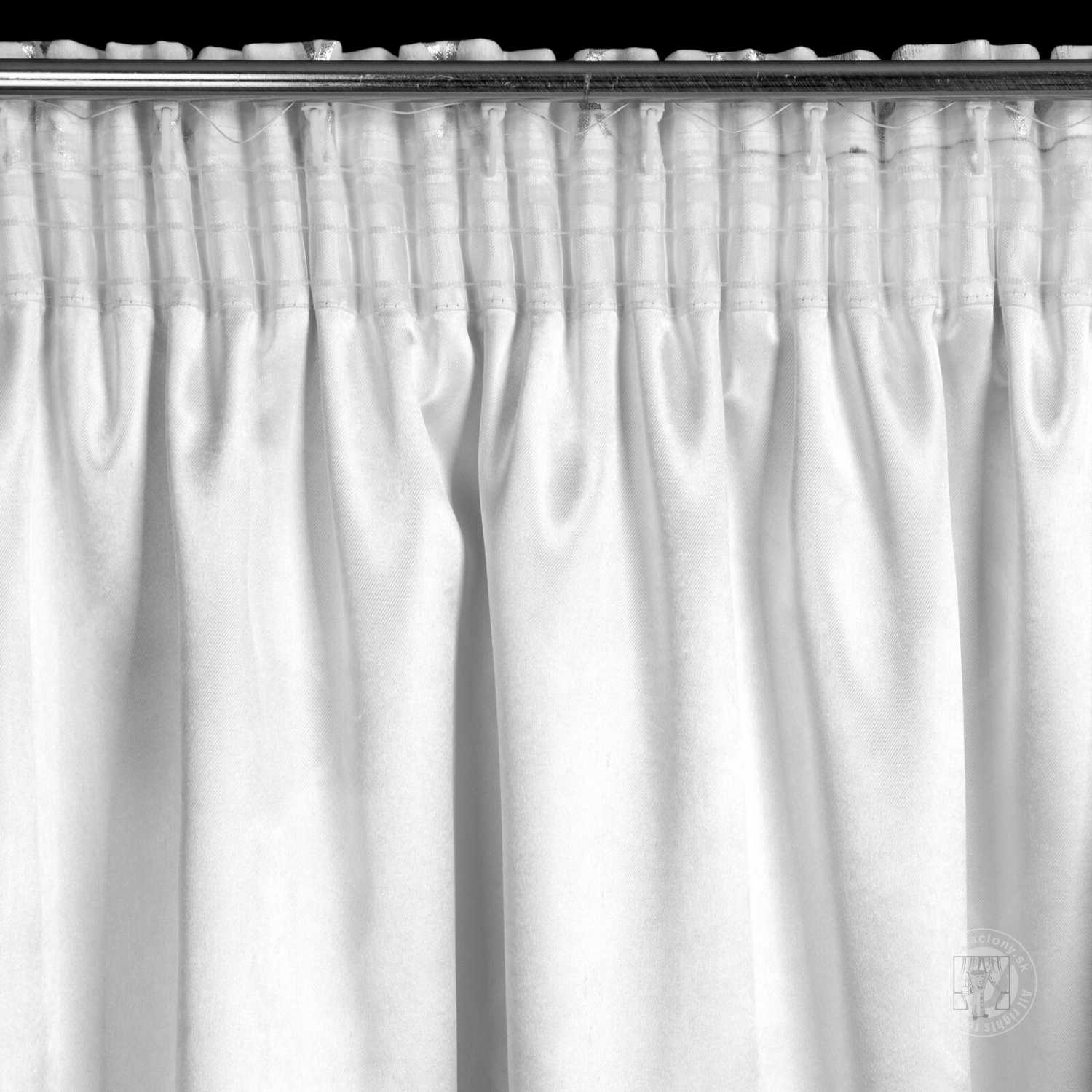  Záves MILI na páske 140x270 cm biely/strieborný